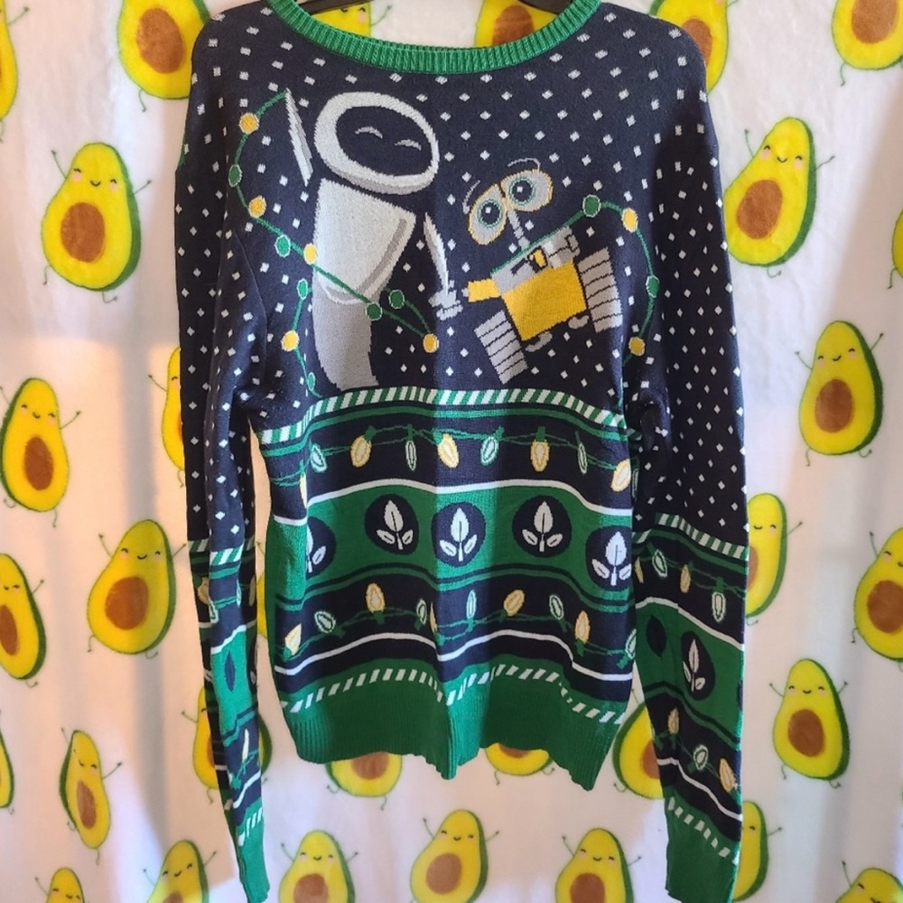 ISO WALL-E AND EVE CHRISTMAS SWEATER.